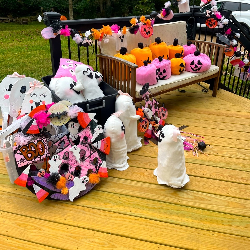 Handmade cute Halloween wreath/hanging foam ghost/ghost pillow,great party decor